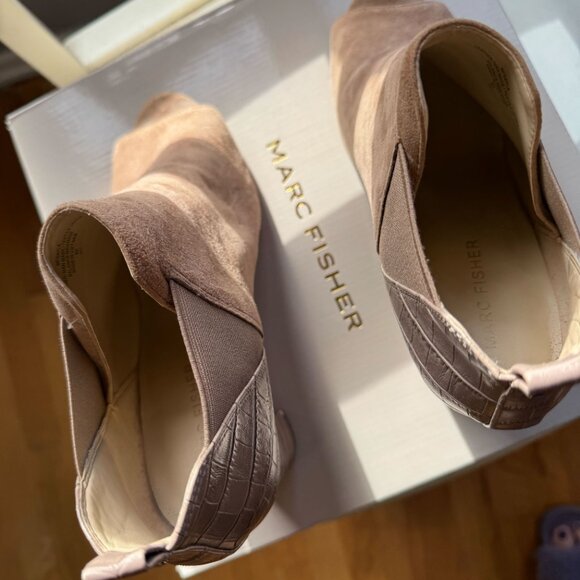 Marc Fisher SAYLA Ankle Boots – Size 8, Beige, Comfy & Chic! - Picture 3 of 5